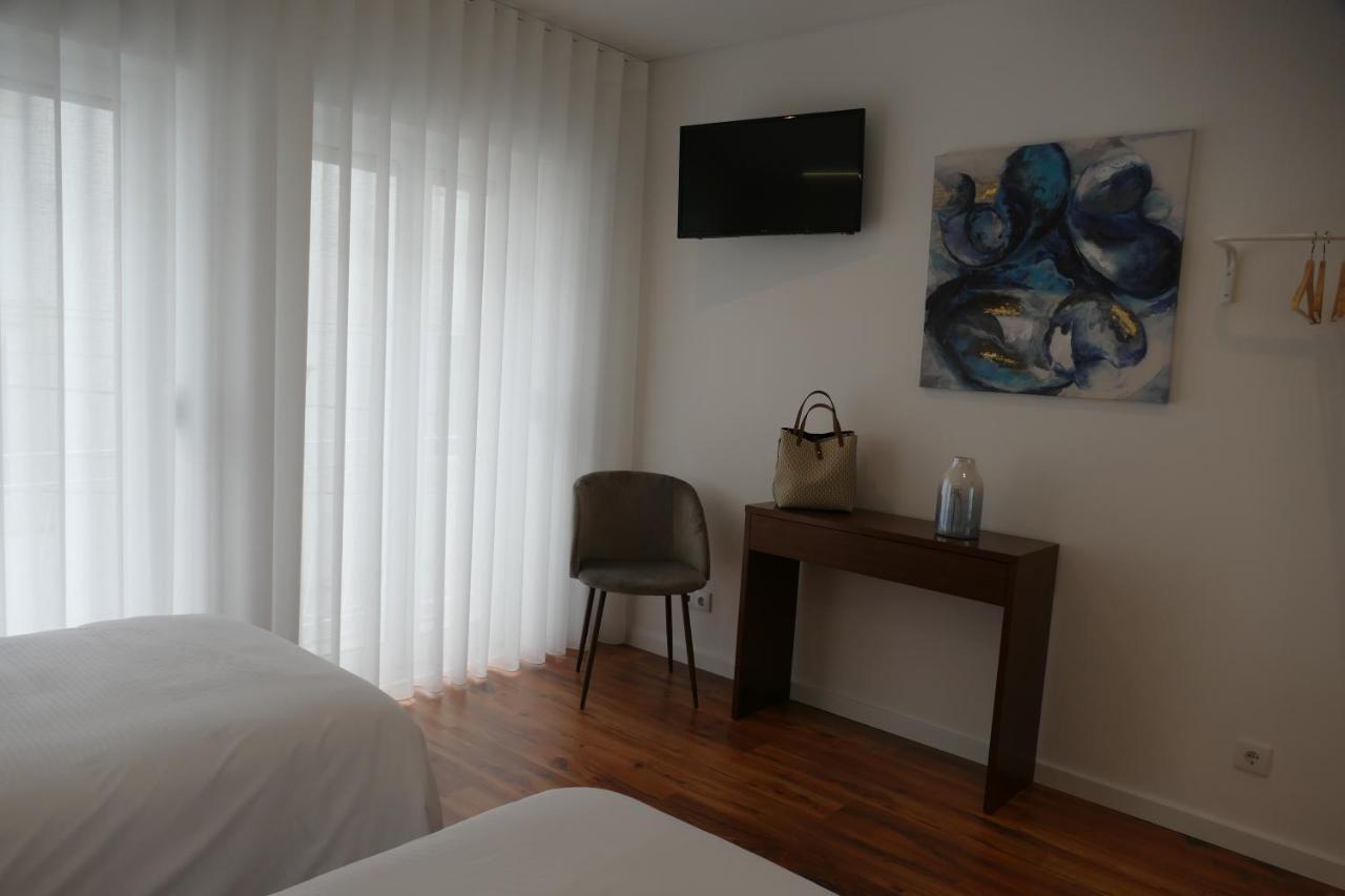 Guest House Eca - Centro Historico เลเรีย ภายนอก รูปภาพ